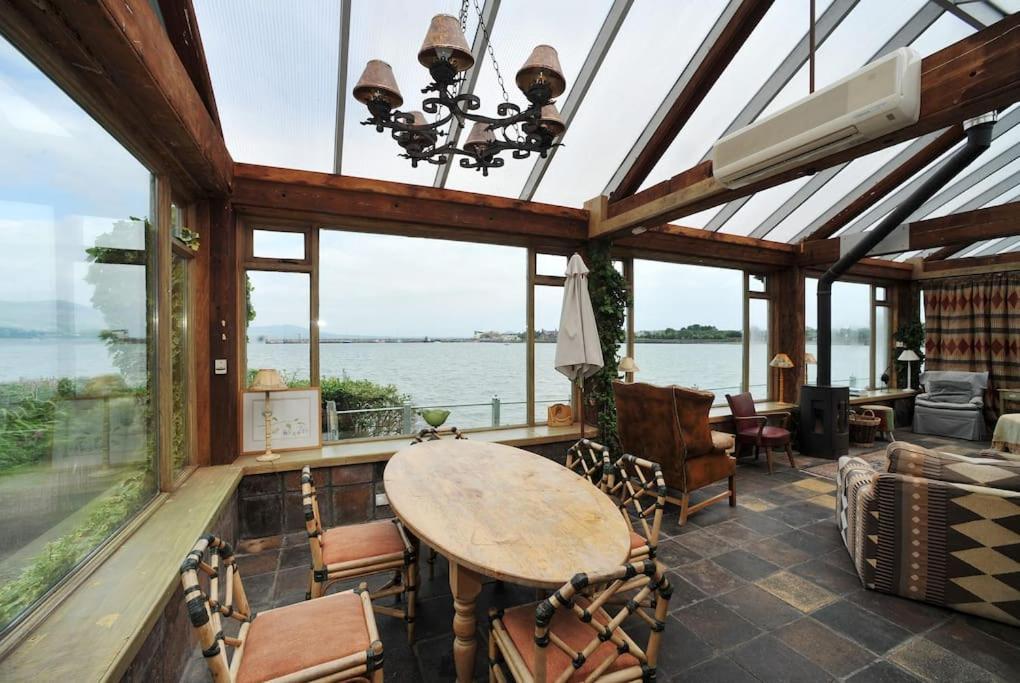 Villa Wood Quay - A Truly Unique, Seafront Experience! Carlingford Esterno foto